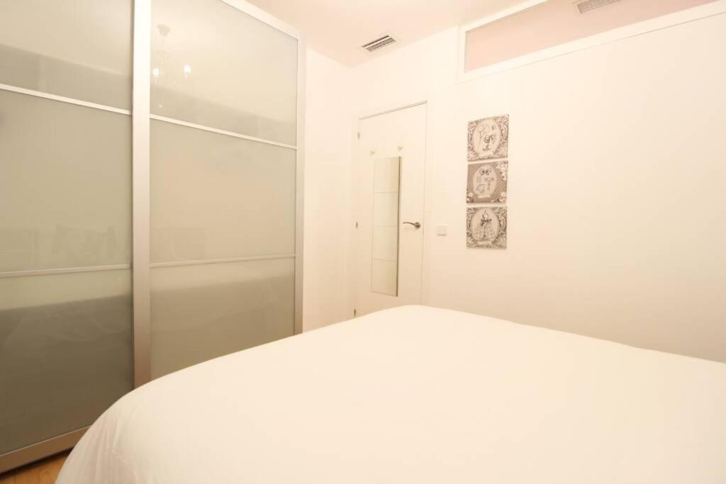 Centrico Apartamento Estilo Pop-Art By Batuecas Мадрид Екстер'єр фото
