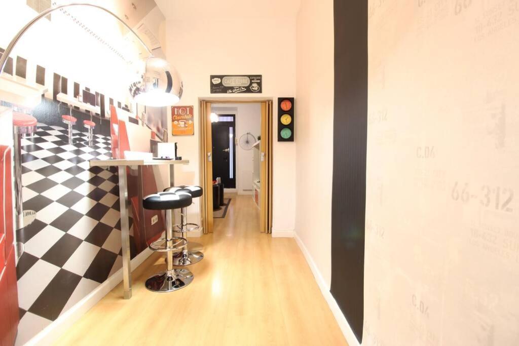 Centrico Apartamento Estilo Pop-Art By Batuecas Мадрид Екстер'єр фото